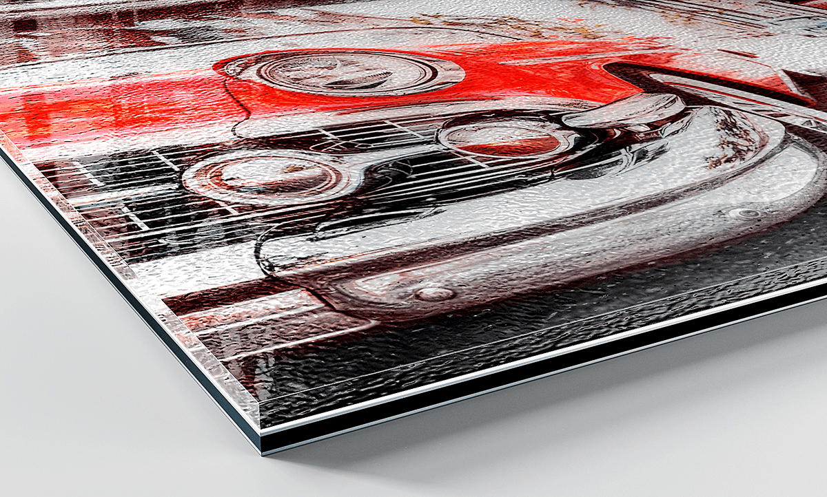 Corner detail of an Acrylux Metallic print with metallic sheen and dark Dibond backing